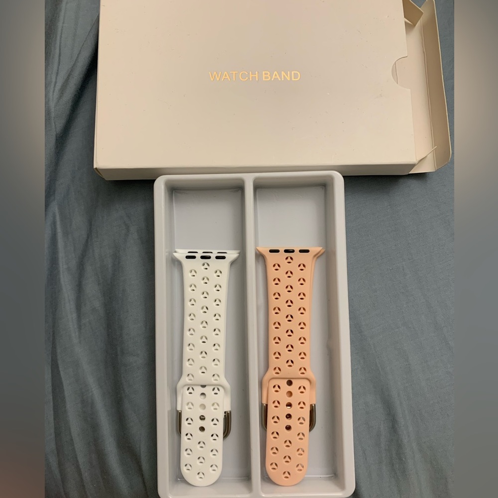 [🎉Host pick]🆕new in box 2 watch bands compatible with Apple watch 38/40mm